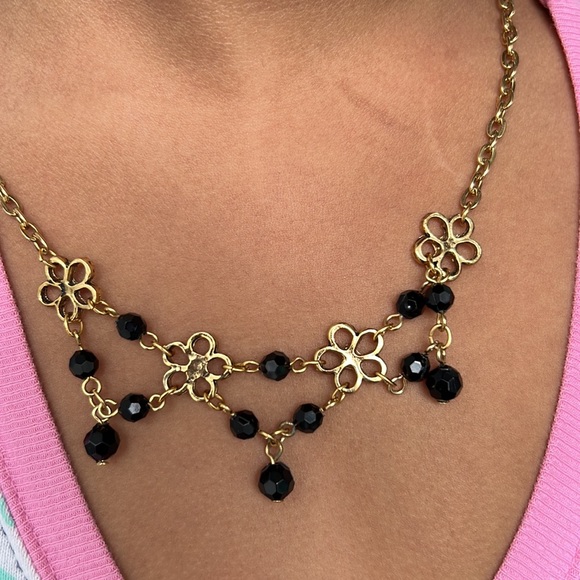 Elegant vintage bib kind of necklace - Picture 4 of 6